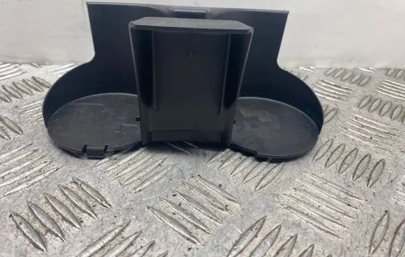BMW 6 F06 Gran coupe Cup holder 9227718 51169227718