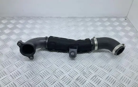 Audi A4 S4 B9 Intercooler hose/pipe 04L145762AG