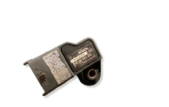 Volvo V50 Air pressure sensor 0281002456