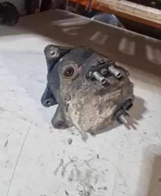 Volkswagen Touareg I Generator/alternator 059903015P
