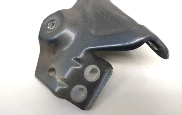 Skoda Fabia Mk3 (NJ) Fender mounting bracket 6Y0821141