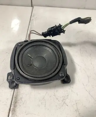 Audi A8 S8 D3 4E Rear door speaker 4E0035411P