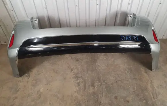 Toyota Auris E180 Rear bumper 5215902870 5215902880