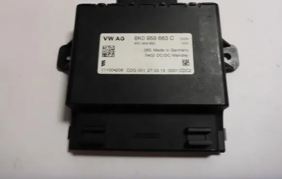 Skoda Rapid (NH) Voltage converter/converter module 