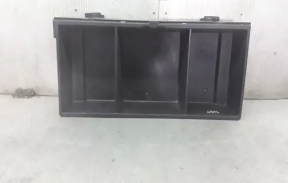KIA Carens II Glove box in trunk 