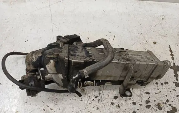 BMW X1 E84 EGR valve cooler 7823210