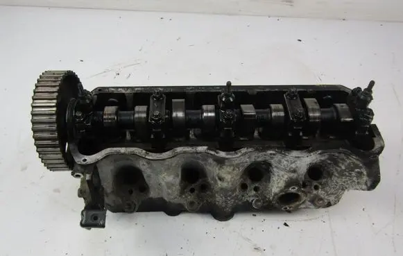 Volkswagen Vento Engine head 