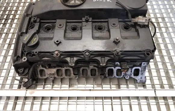 Peugeot Boxer Engine head 