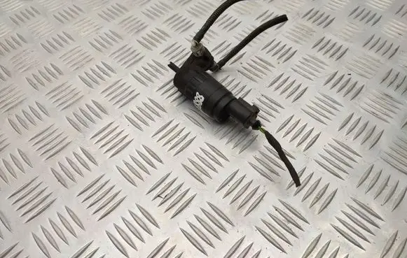 Seat Leon (5F) Windscreen/windshield washer pump 1K6955651