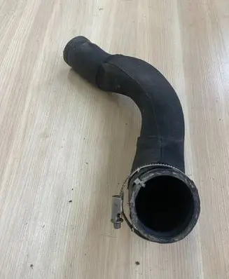 Ford Transit Custom Intercooler hose/pipe