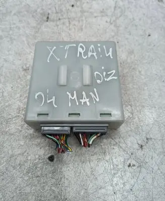 Nissan X-Trail T30 Other control units/modules 28550EQ300