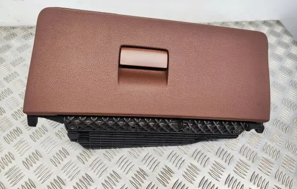 BMW 5 GT F07 Glove box 9142635