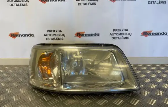 Volkswagen Transporter - Caravelle T5 Headlight/headlamp 1305235738