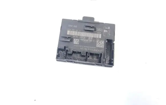 Volkswagen Golf VII Door control unit/module 5Q0959592D