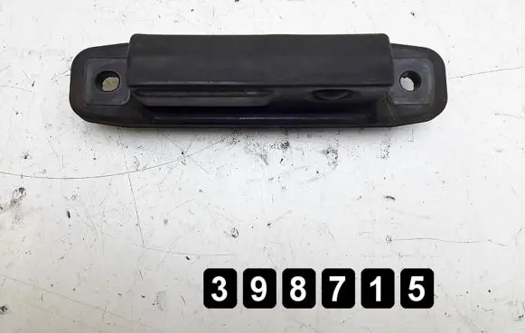 Toyota Avensis T270 Tailgate/trunk/boot open switch 
