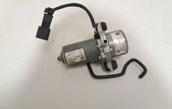 BMW i8 Vacuum pump 6851289