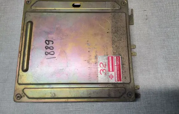 Nissan Primera Other control units/modules 2371065M01 A18690B31 7709