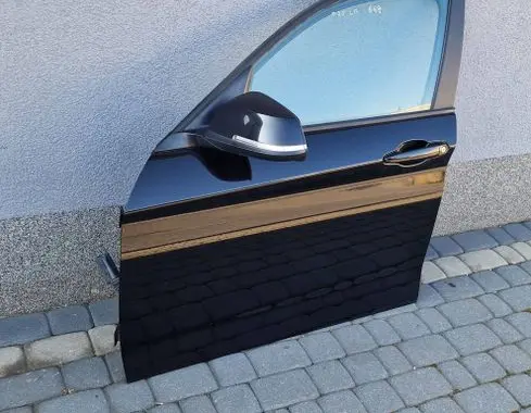 BMW 1 F20 F21 Front door 