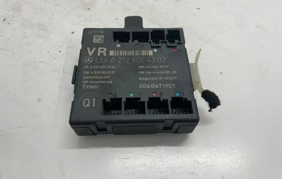 Mercedes-Benz E W212 Door control unit/module A2129004302