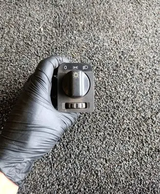 Opel Astra F Light switch 90213283