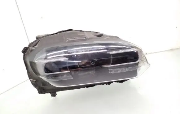 Porsche Taycan 9J1 Headlight/headlamp 9J1941032G 992941572BA