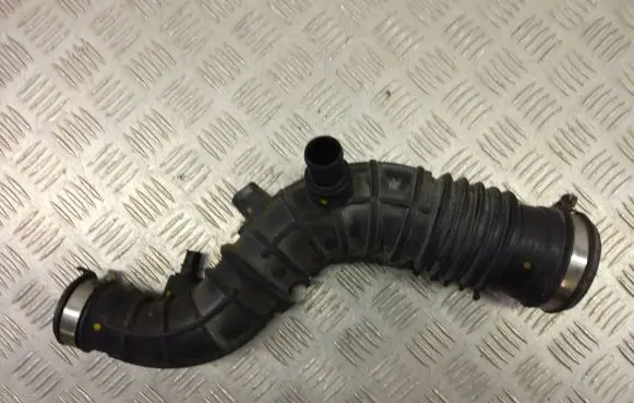 Renault Captur Air intake hose/pipe 165764382R