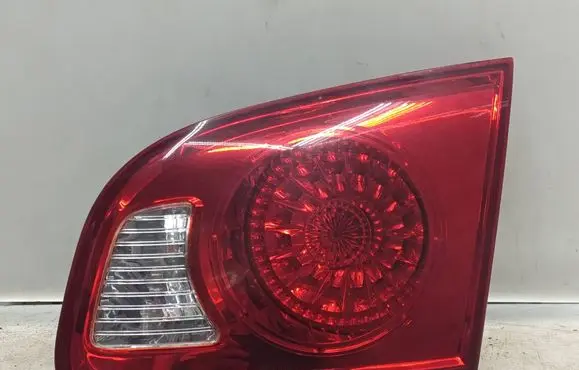 Hyundai Santa Fe Tailgate rear/tail lights 924062B000