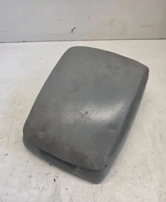 KIA Sorento Armrest 1234