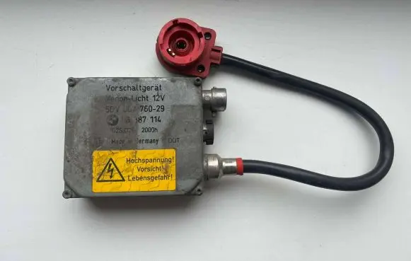 BMW 5 E39 Headlight ballast module Xenon 5DV00776029 8387114