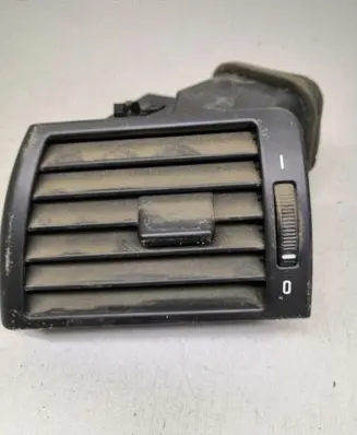 BMW 3 E46 Dashboard side air vent grill/cover trim 64228361897