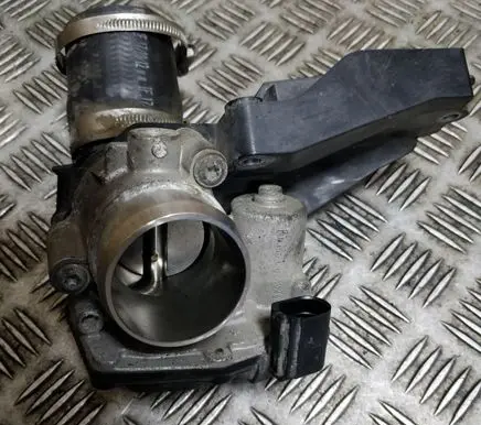 Ford Fiesta Throttle valve 50989002
