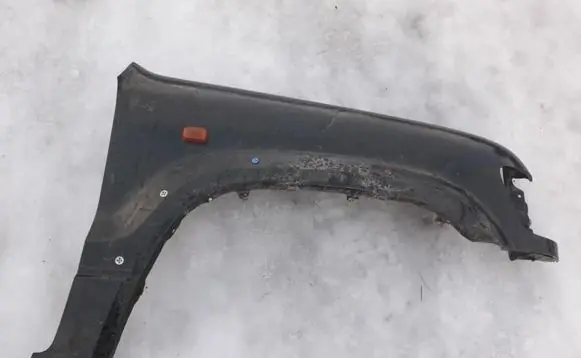 Isuzu Trooper Fender