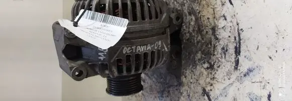 Skoda Octavia Mk2 (1Z) Generator/alternator 06B903016AB