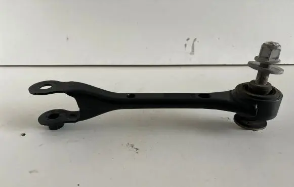 Ford Mustang VI Rear control arm FR3C5K898BB