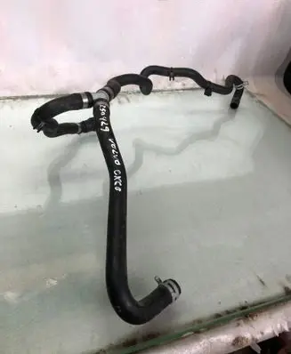 Volvo XC60 Engine coolant pipe/hose 32249675