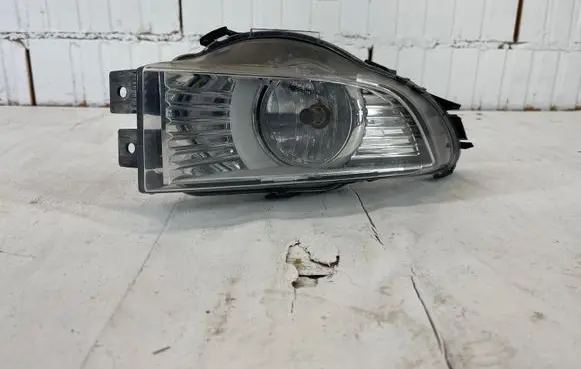 Opel Insignia A Front fog light 13226828