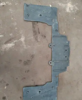 Renault Zoe Center/middle under tray cover 748123172R
