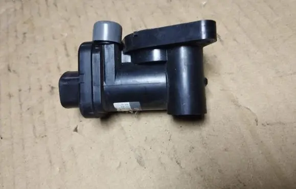 Honda Legend Idle control valve (regulator) 0120106010