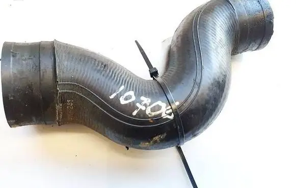 Intercooler hose/pipe