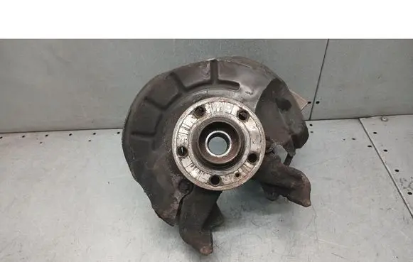 Skoda Fabia Mk1 (6Y) Front wheel hub