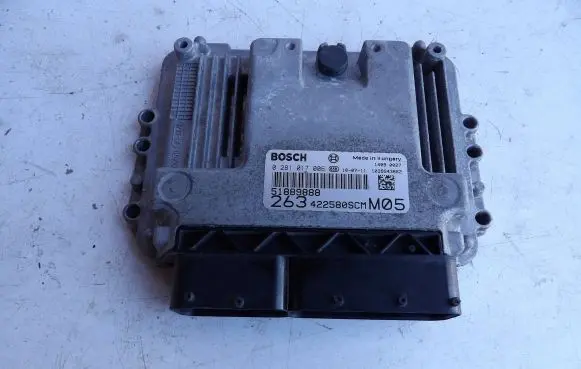 Fiat Doblo Engine control unit/module 0281017006 51889888 422580SCM