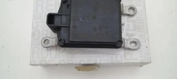 Renault Clio V Distronic sensor radar 
