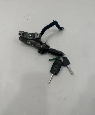 Volkswagen Transporter - Caravelle T5 Ignition lock 4B0905851C