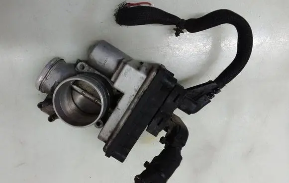 Mercedes-Benz Vaneo W414 Throttle valve A1661411825