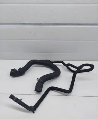 Audi A6 S6 C5 4B Engine coolant pipe/hose 4B0121101H