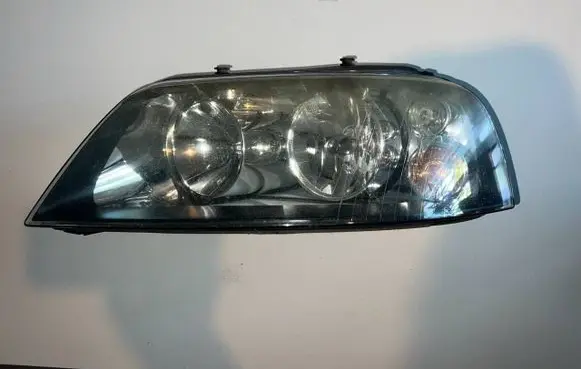 Seat Alhambra (Mk1) Headlight/headlamp 0301182211 011002A 7M7941015L