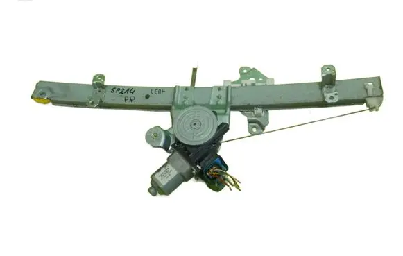 Nissan Leaf I (ZE0) Front door window regulator with motor 807313NA1A