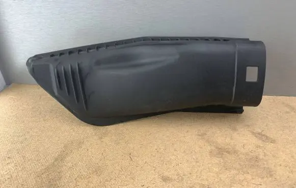 BMW 5 E60 E61 Air filter box cover 7789109 13717789109