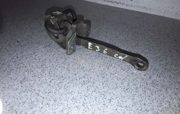 BMW 3 E36 Rear door check strap stopper 51218188848 8188848