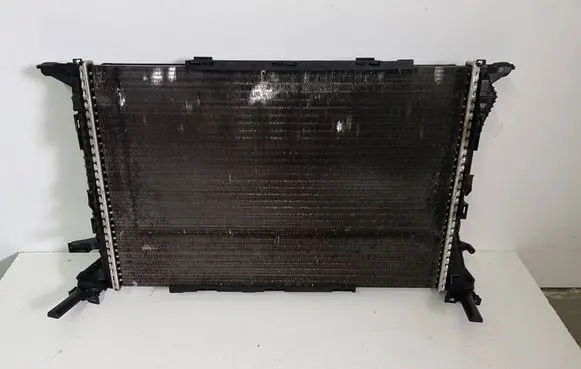 Audi A4 S4 B8 8K Coolant radiator K5948005 8K0121251B 0424679